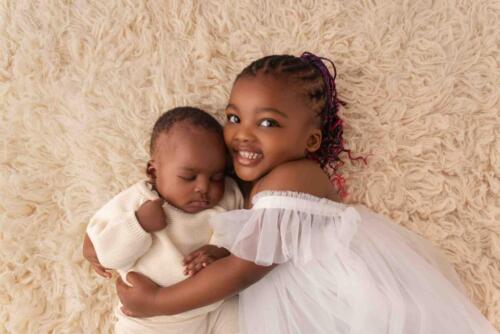 Sister_s Arms